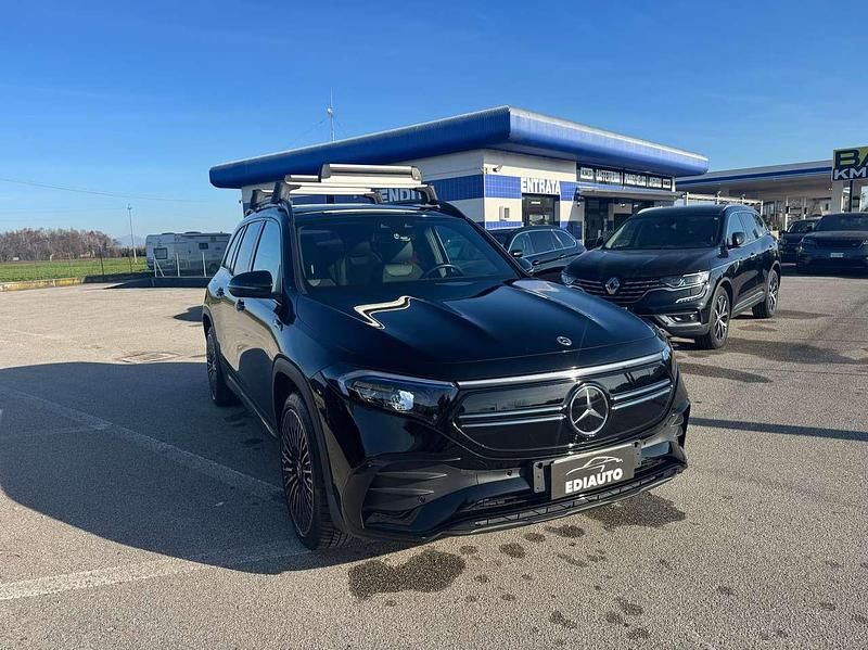 Usata Mercedes EQB300 Premium Plus 139 kW (189 CV) 2022 Nero SUV