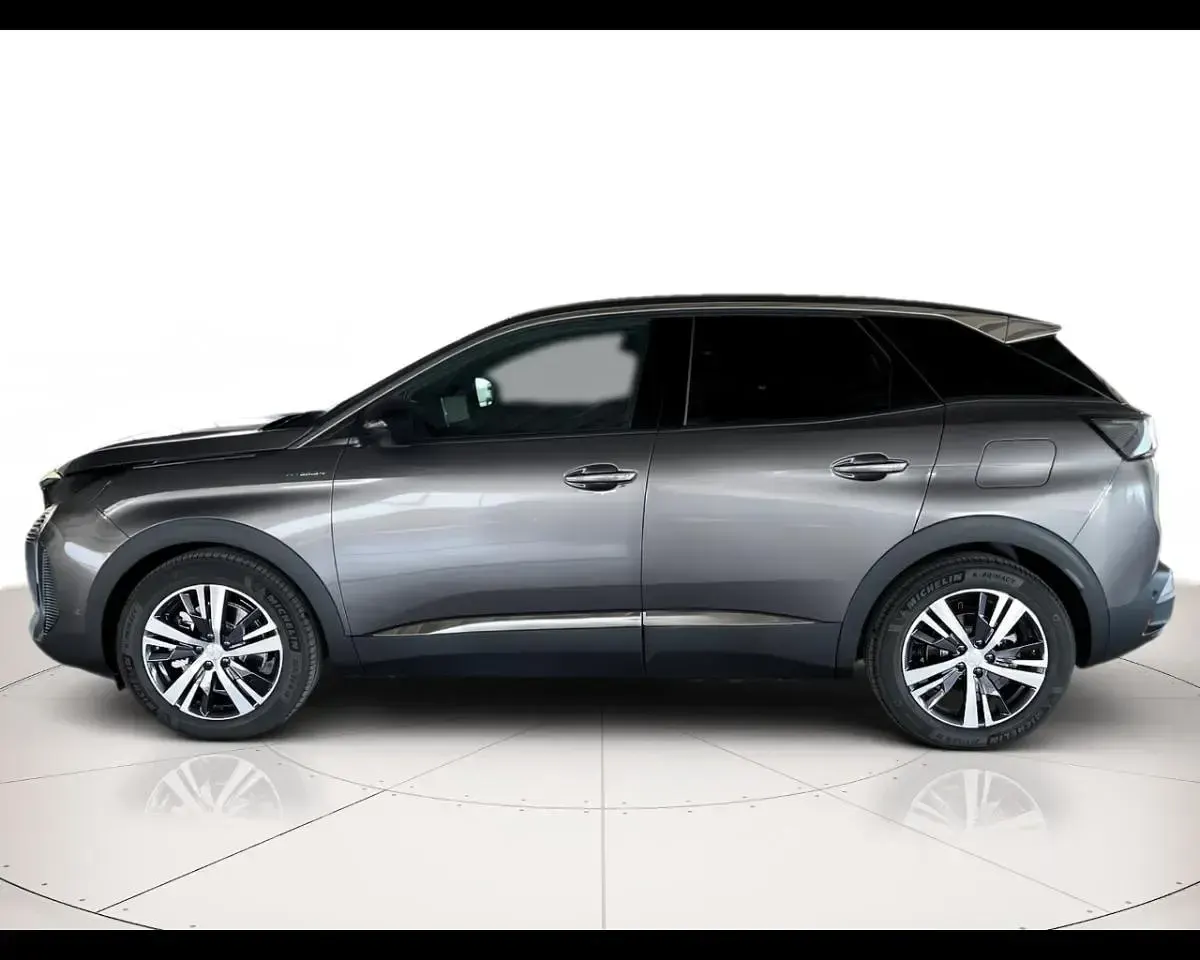 Usata Peugeot 3008 Allure 181 CV (133 kW) 2025 Grigio SUV