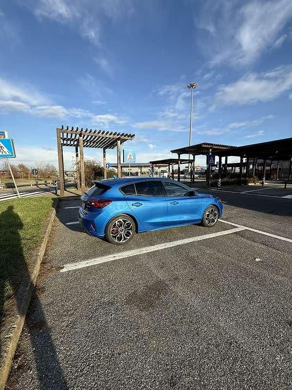 Usata Ford Focus ST-Line 125 CV (91 kW) 2023 Berlina