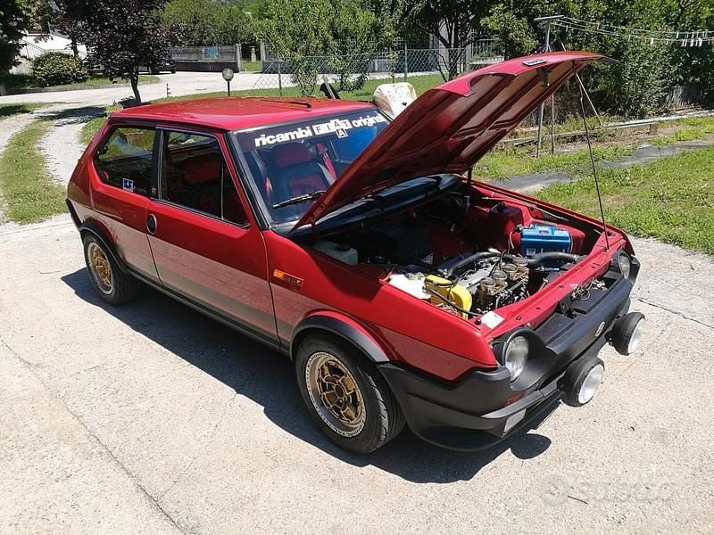 Usata Fiat Ritmo 130 CV (95 kW) 1982 Rosso Utilitaria