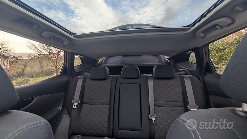Usata Nissan Qashqai N-Connecta 110 CV (80 kW) 2017 Nero SUV