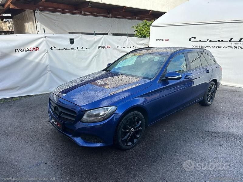 Usata Mercedes C180 Premium 115 CV (84 kW) 2015 Blu Station wagon