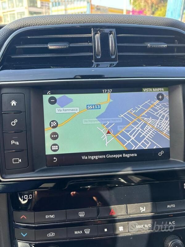 Usata Jaguar F-Pace 180 CV (132 kW) 2018 Nero SUV