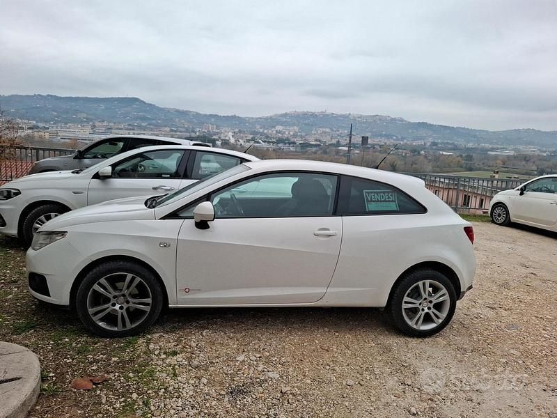 Second-hand Seat Ibiza 70 CP (51 kW) 2011 Alb Hatchback