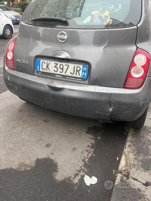 Usata Nissan Micra 2004 Grigio Utilitaria