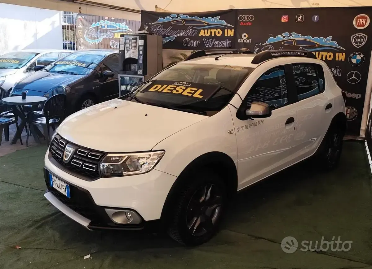 Usata Dacia Sandero 90 CV (66 kW) 2018 Bianco Berlina