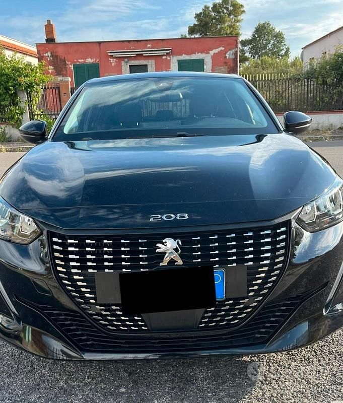 Usata Peugeot 208 2012 Nero Utilitaria