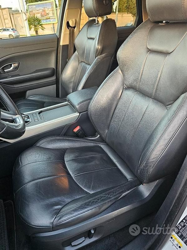 Usata Land Rover Range Rover evoque 150 CV (110 kW) 2016 Bianco SUV