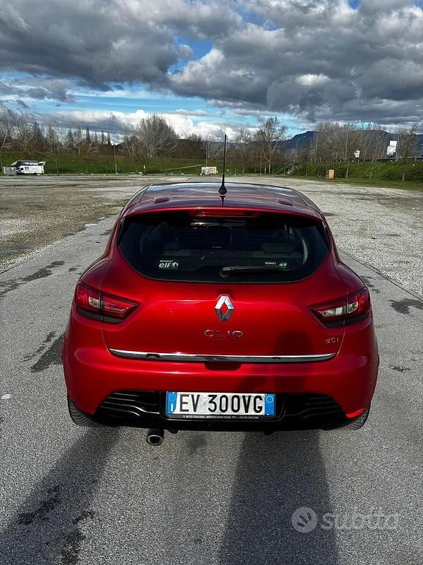 Usata Renault Clio IV 90 CV (66 kW) 2014 Rosso Berlina