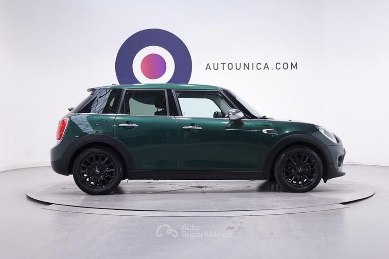 Usata Mini ONE 75 CV (55 kW) 2015 Verde Utilitaria