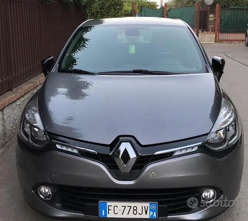Usata Renault Clio IV 90 CV (66 kW) 2016 Grigio Berlina