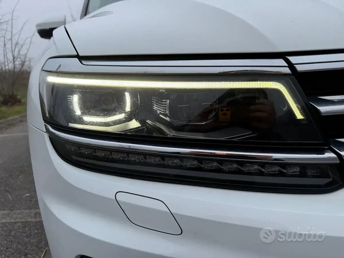 Usata VW Tiguan Comfortline 190 CV (139 kW) 2017 Bianco SUV