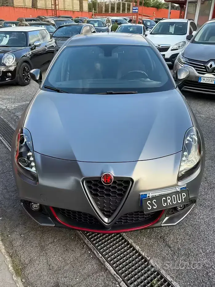 Usata Alfa Romeo Giulietta 120 CV (88 kW) 2017 Grigio Utilitaria
