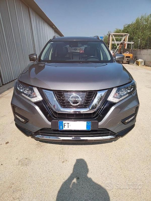 Usata Nissan X-Trail Tekna 131 CV (96 kW) 2019 Grigio SUV