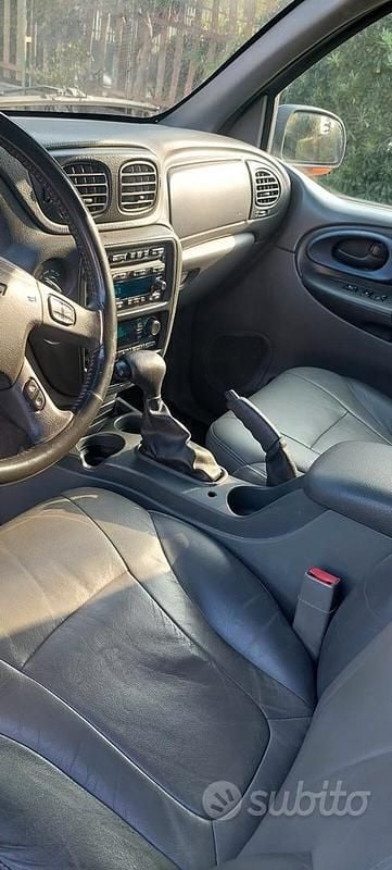 Usata Chevrolet TrailBlazer LTZ 273 CV (200 kW) 2002 Blu SUV