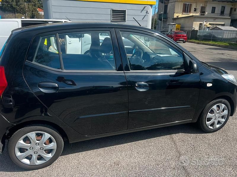 Usata Hyundai i10 86 CV (63 kW) 2012 Nero Utilitaria
