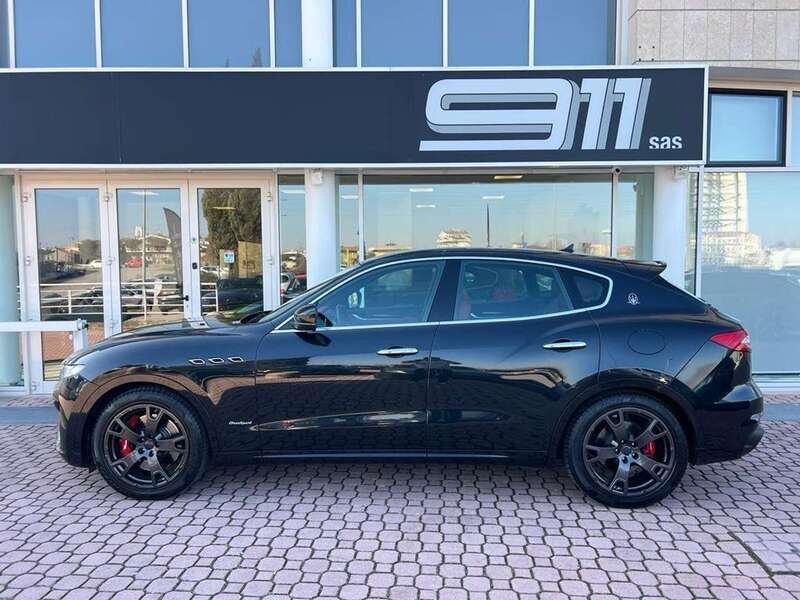 Usata Maserati Levante 250 CV (183 kW) 2019 Nero SUV