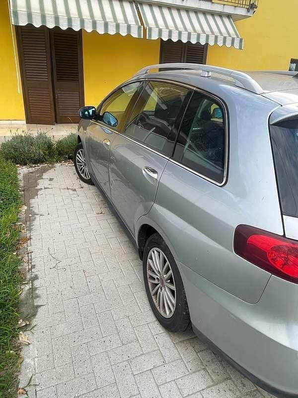 Usata Fiat Croma Classica 140 CV (102 kW) 2009 Grigio Station wagon