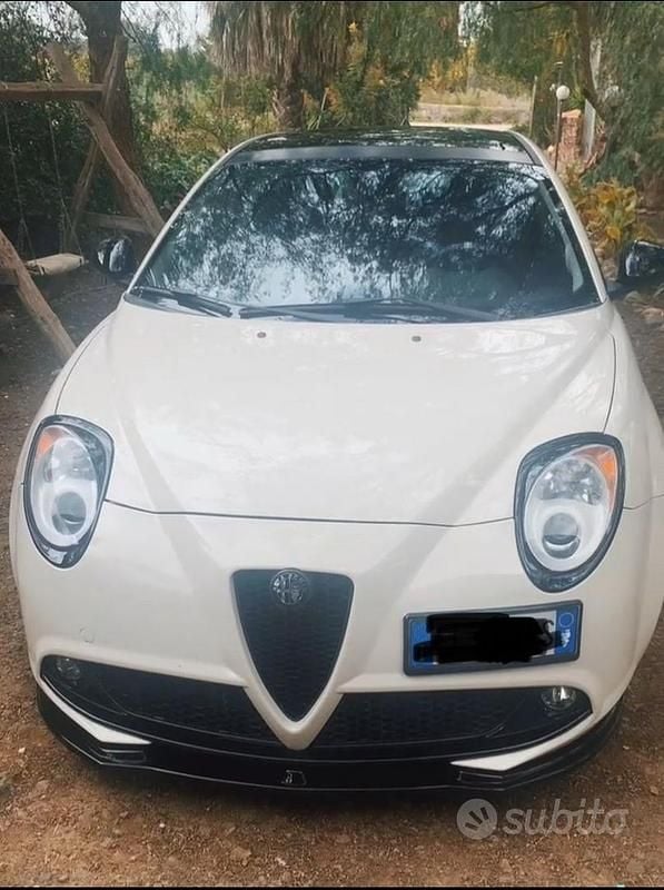 Bianco Usata 2011 Alfa Romeo MiTo Due volumi | 3999 € (Super prezzo) - Immagine 1/4