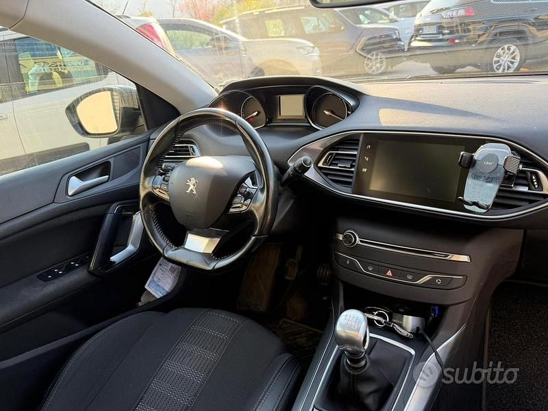 Usata Peugeot 308 SW Allure 120 CV (88 kW) 2018 Nero Station wagon