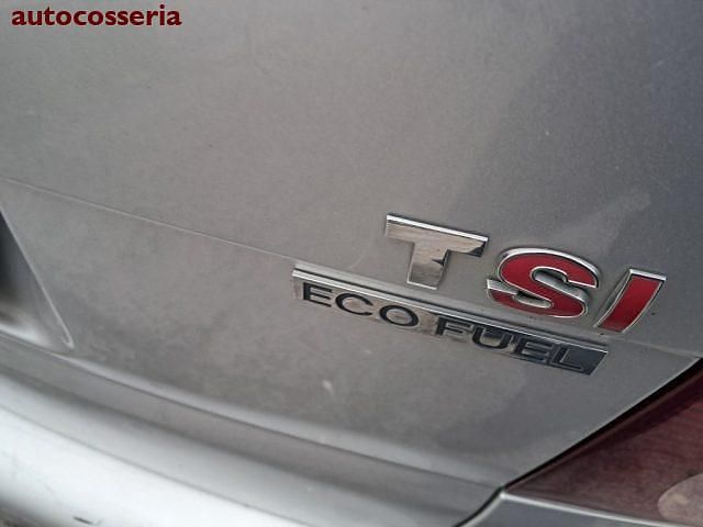 Usata VW Touran 150 CV (110 kW) 2010 Argento Monovolume