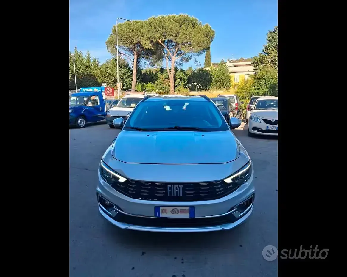 Usata Fiat Tipo City Life 95 CV (69 kW) 2022 Grigio argento metallizzato Station wagon
