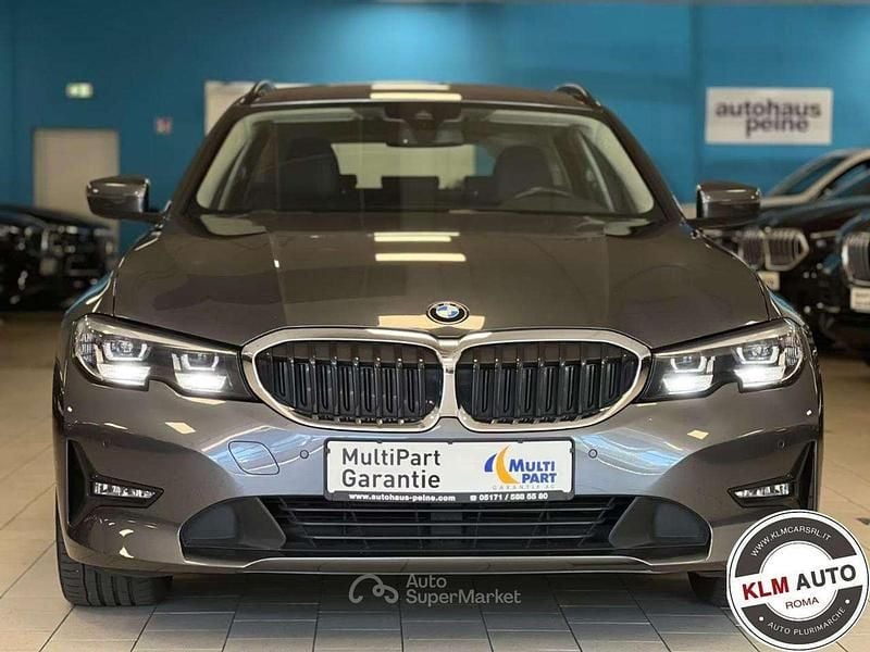 Usata BMW 318 Advantage 150 CV (110 kW) 2020 Grigio scuro Station wagon
