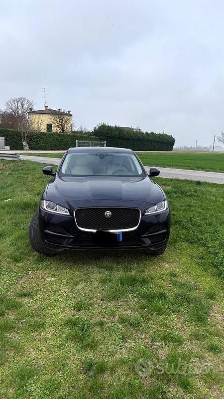 Usata Jaguar F-Pace 180 CV (132 kW) 2019 Blu SUV