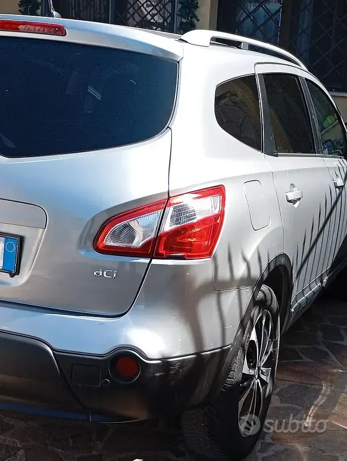 Usata Nissan Qashqai +2 150 CV (110 kW) 2011 Grigio SUV