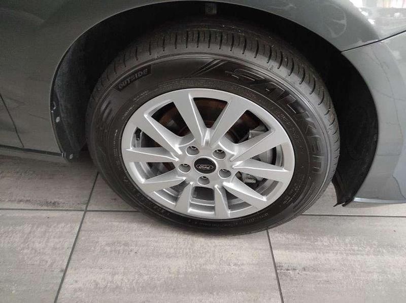 Usata Ford Grand Tourneo Connect Titanium 122 CV (89 kW) 2023 Grigio Monovolume