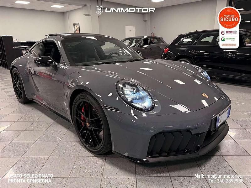 Grigio ardesia neo Nuova 2025 Porsche 911 Coupé | 205.000 € (Cara) - Immagine 1/4