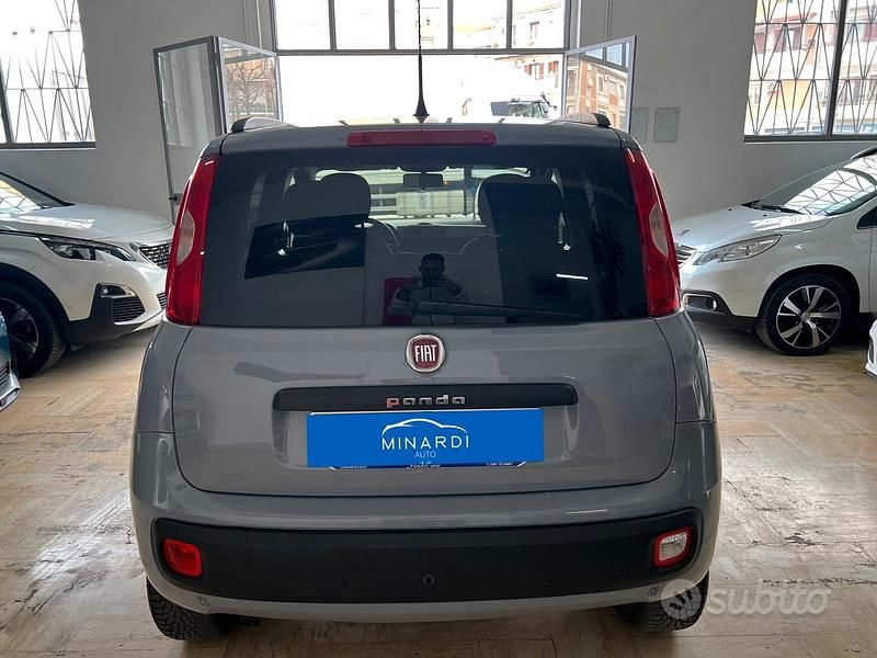 Usata Fiat Panda Lounge 70 CV (51 kW) 2018 Grigio Utilitaria