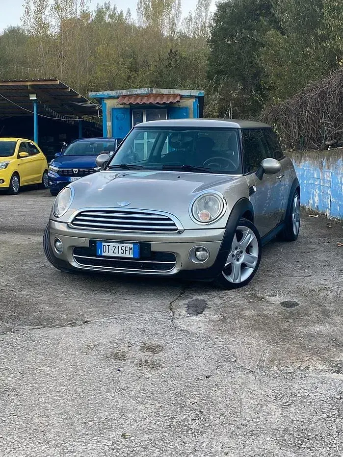 Usata Mini Cooper D Chili 109 CV (80 kW) 2008 Utilitaria