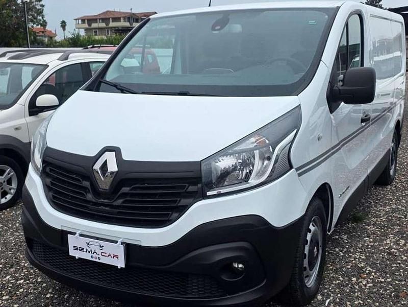 Usata Renault Trafic 145 CV (106 kW) 2017 Bianco Monovolume