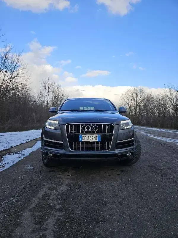 Usata Audi Q7 Ambiente 240 CV (176 kW) 2010 Grigio SUV