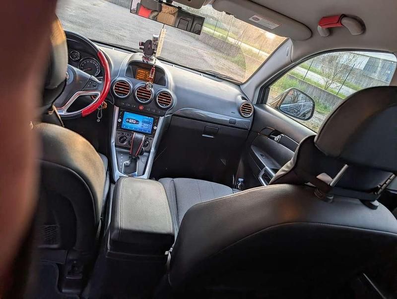 Usata Opel Antara Cosmo 163 CV (119 kW) 2012 Nero SUV