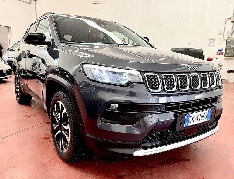 Usata Jeep Compass Limited 190 CV (139 kW) 2022 Grigio SUV