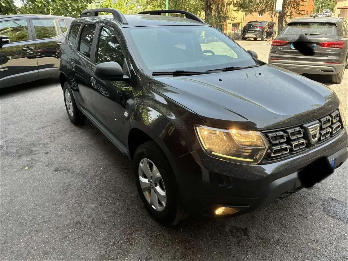 Usata Dacia Duster Essentiel 116 CV (85 kW) 2019 Nero SUV