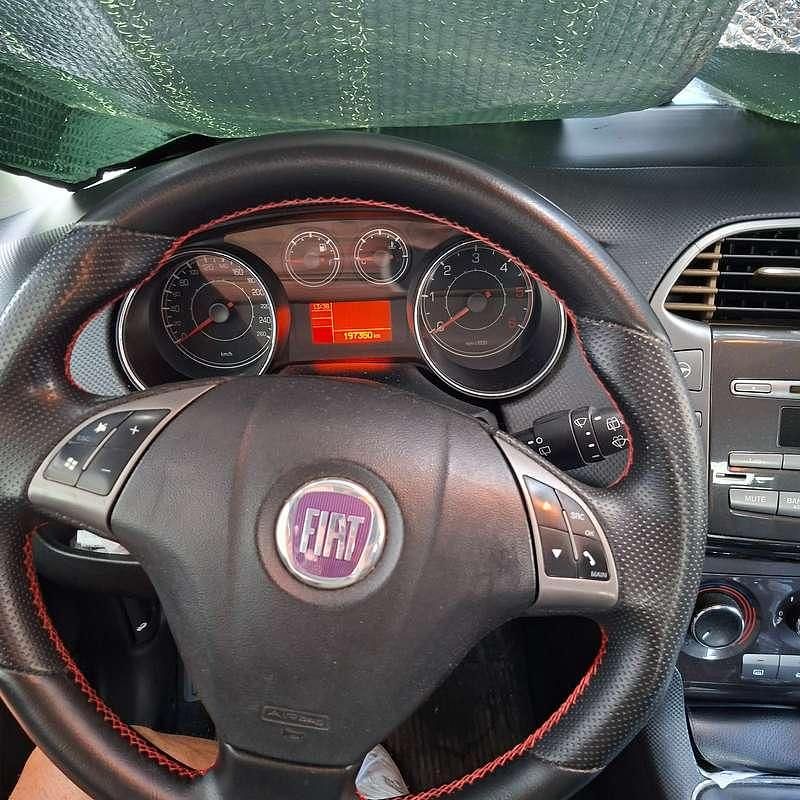 Usata Fiat Bravo Dynamic 120 CV (88 kW) 2007 Blu/azzurro Utilitaria