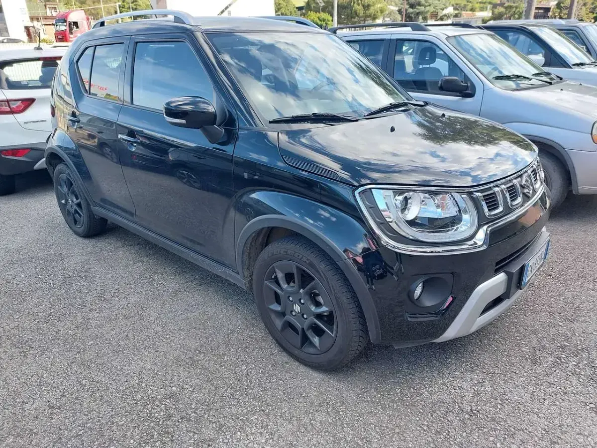 Usata Suzuki Ignis 83 CV (61 kW) 2023 Nero dubai SUV
