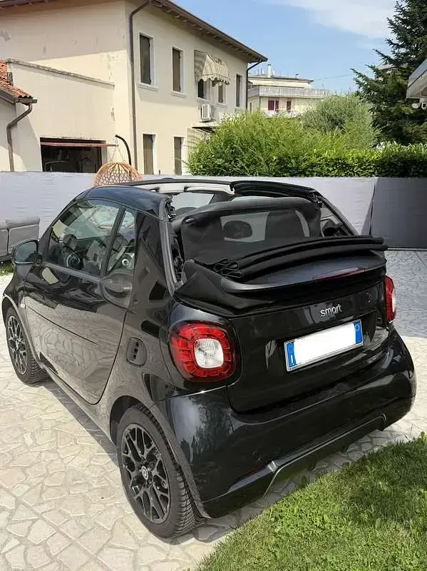 Usata Smart ForTwo Cabrio Superpassion 71 CV (52 kW) 2019 Cabrio
