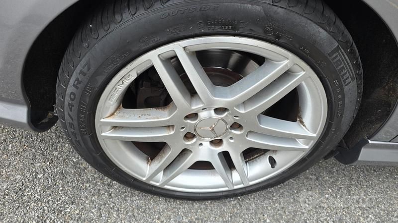 Usata Mercedes C220 Avantgarde 170 CV (125 kW) 2009 Grigio Berlina