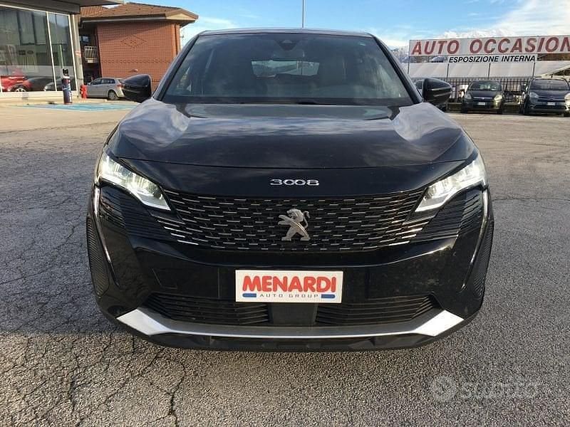 Usata Peugeot 3008 Allure 131 CV (96 kW) 2023 Nero SUV