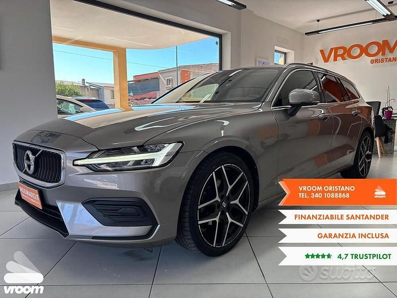 Usata Volvo V60 Momentum 2020 Station wagon