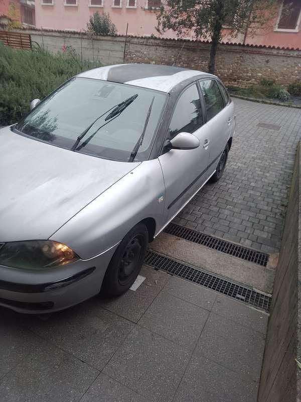 Usata Seat Ibiza Stylance 75 CV (55 kW) 2003 Berlina