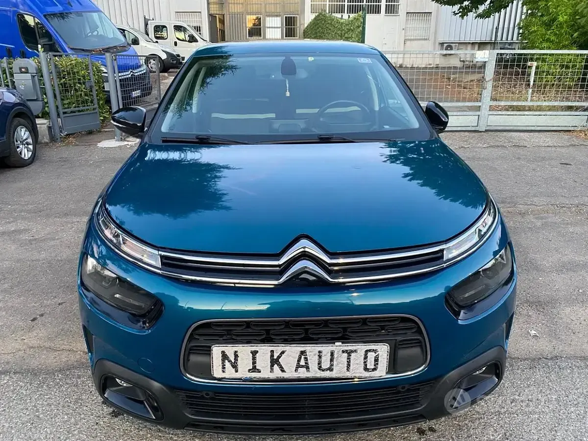 Usata Citroën C4 110 CV (80 kW) 2018 Verde Berlina