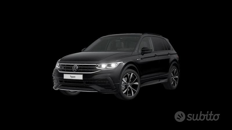 Usata VW Tiguan R-line 150 CV (110 kW) 2022 Nero SUV