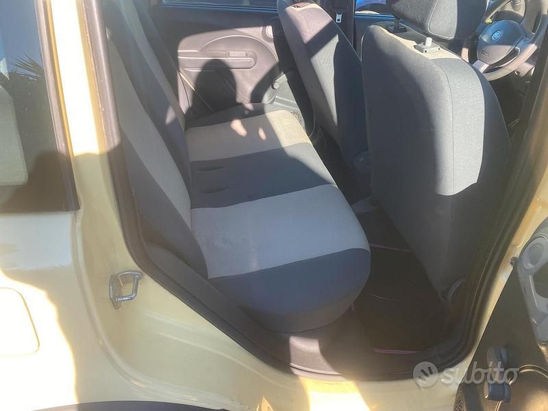 Usata Fiat Panda 2008 Giallo Utilitaria
