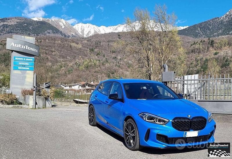 Begagnad BMW M135 M Performance 306 HK (225 kW) 2021 Blå Halvkombi
