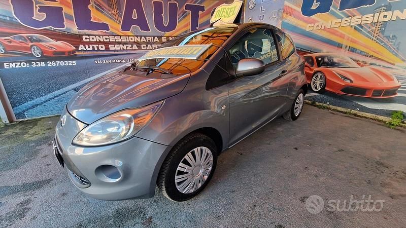 Usata Ford Ka Titanium 75 CV (55 kW) 2011 Grigio Utilitaria